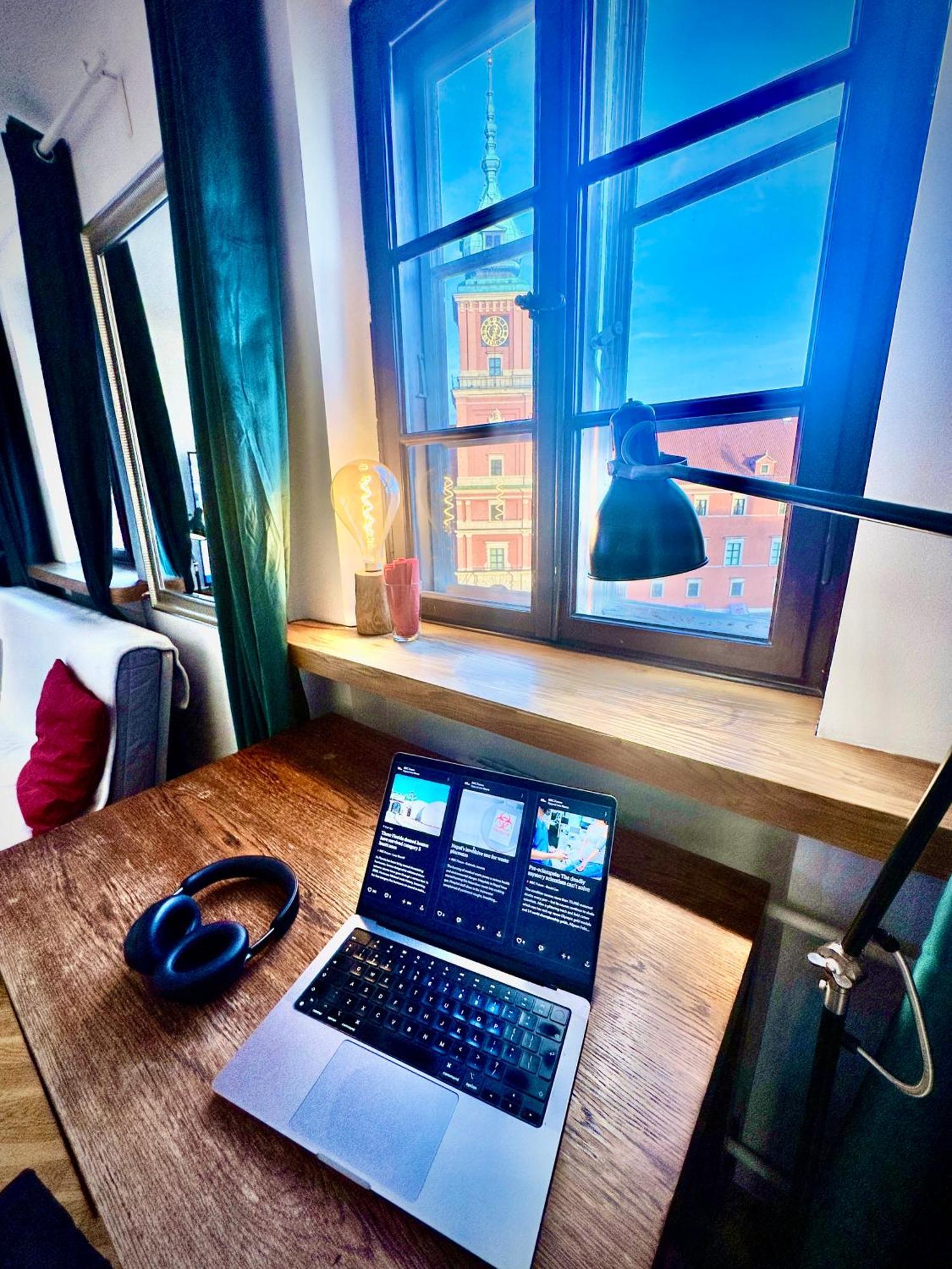 Old Town Best View Wifi 300 Mb/S Huge Screen Netflix Appletv Amazontv Warszawa Exteriör bild