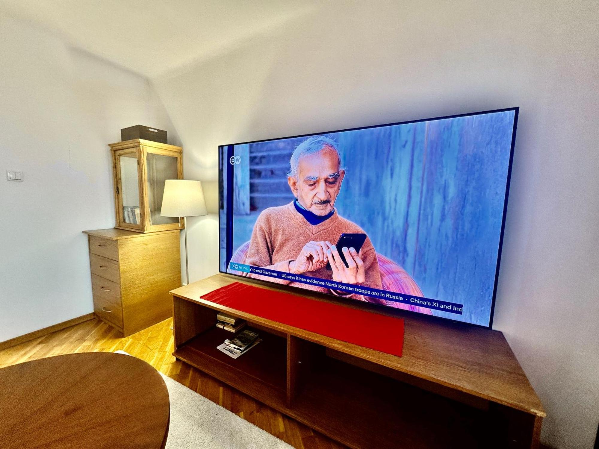 Old Town Best View Wifi 300 Mb/S Huge Screen Netflix Appletv Amazontv Warszawa Exteriör bild