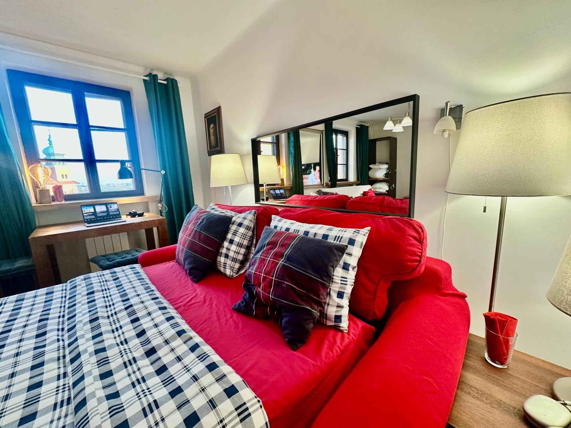 Old Town Best View Wifi 300 Mb/S Huge Screen Netflix Appletv Amazontv Warszawa Exteriör bild