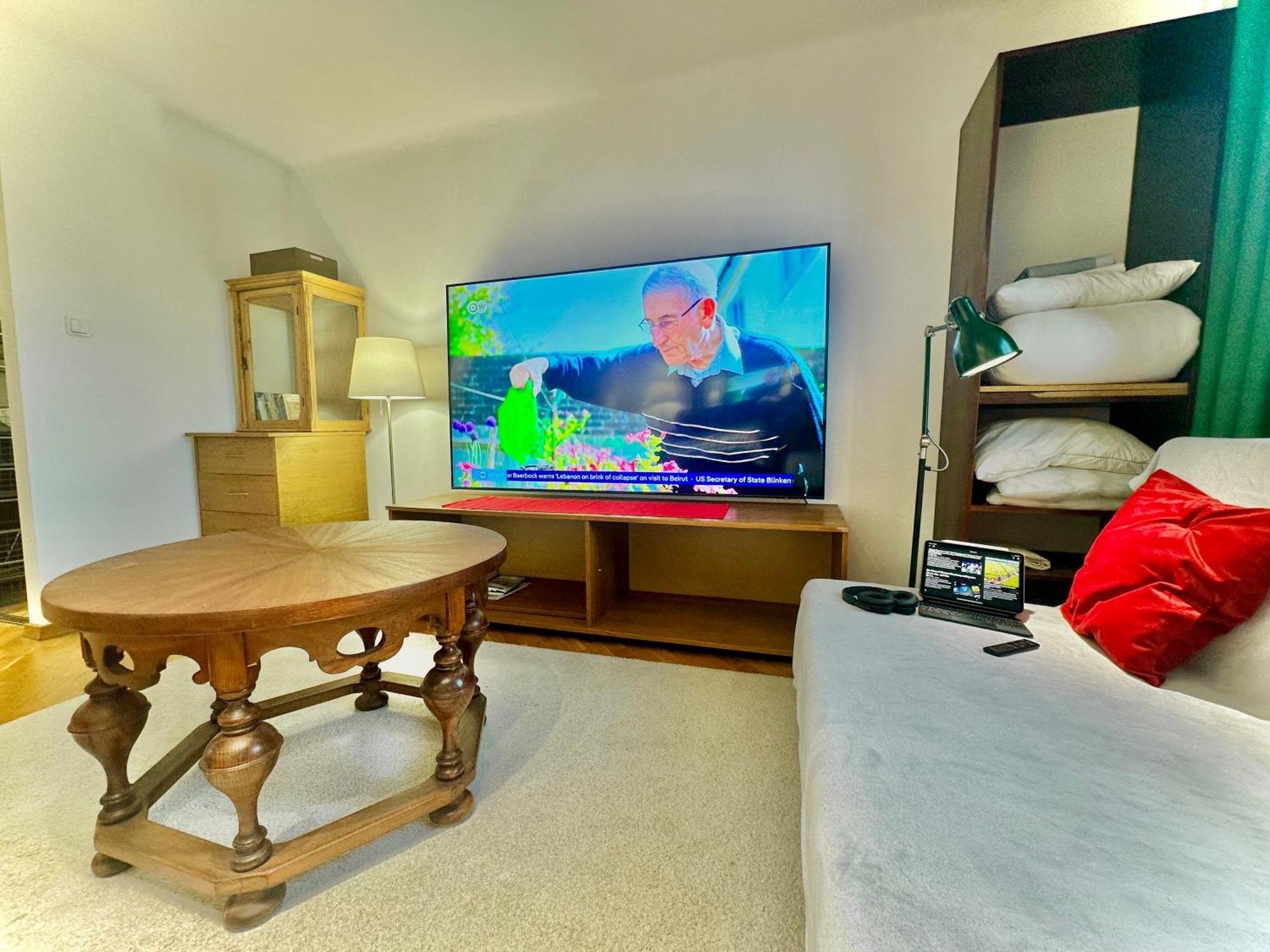 Old Town Best View Wifi 300 Mb/S Huge Screen Netflix Appletv Amazontv Warszawa Exteriör bild